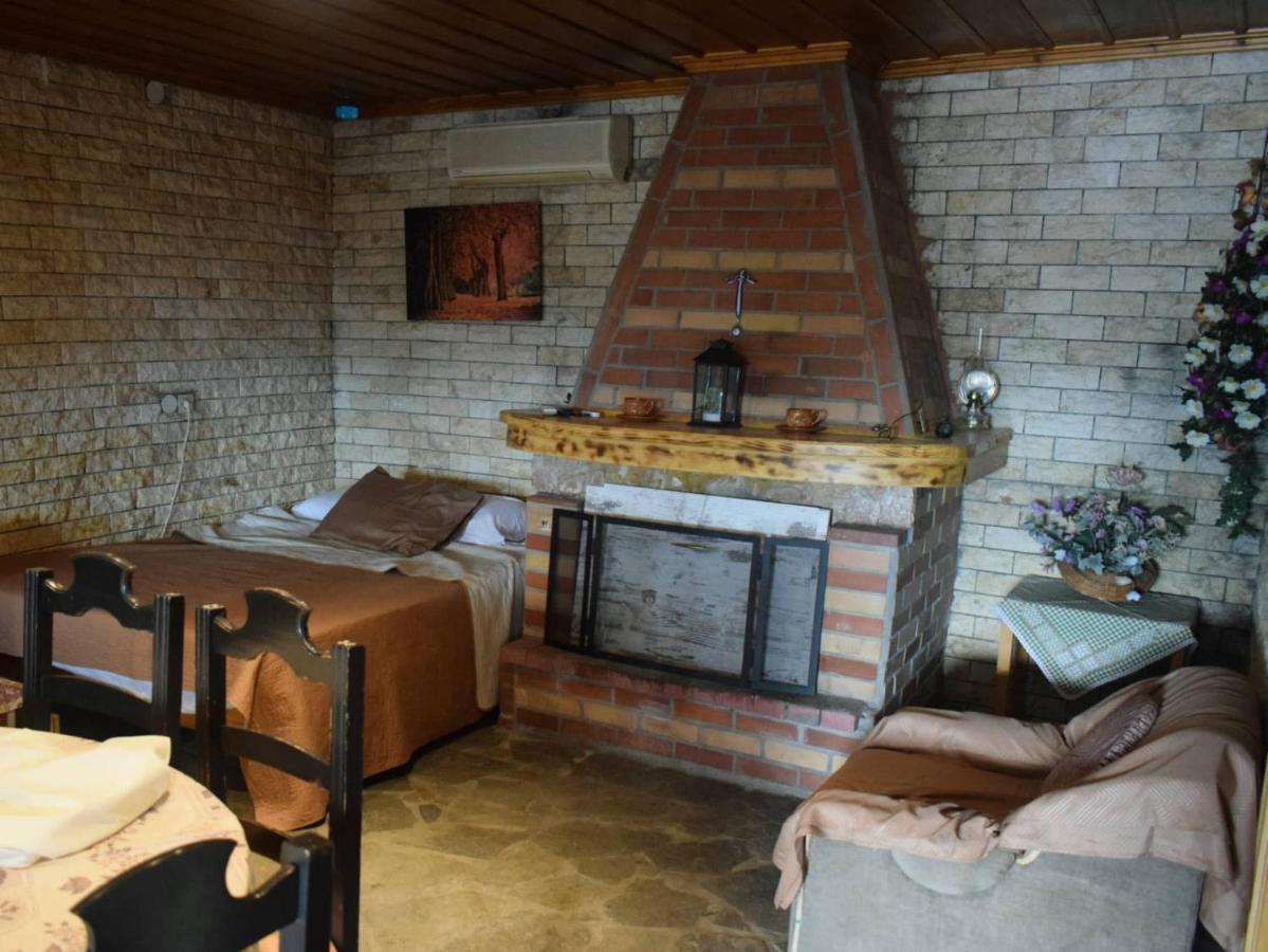 Mountain House Kastro Villa Kastron  ภายนอก รูปภาพ